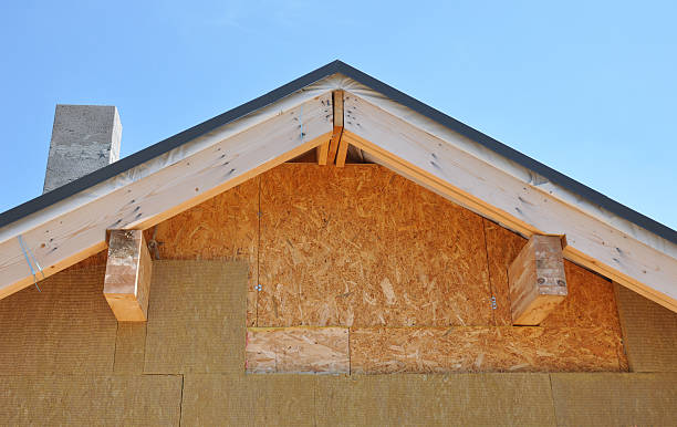 Best Siding Removal and Disposal  in Millbrook, NY